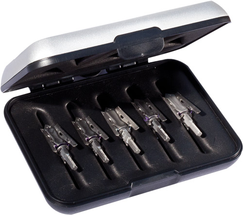 944_OPEN.jpg 944_OPEN.jpg