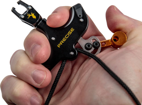 AFL1141T_IN-USE.jpg AFL1141T_IN-USE.jpg