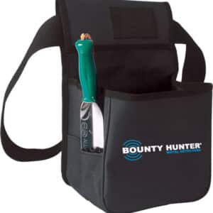 Bounty Hunter digging tool pouch with serrated edge tool.