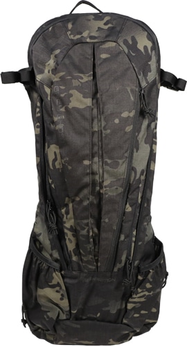 zgtg587442.jpg Camouflage backpack with multiple compartments and straps